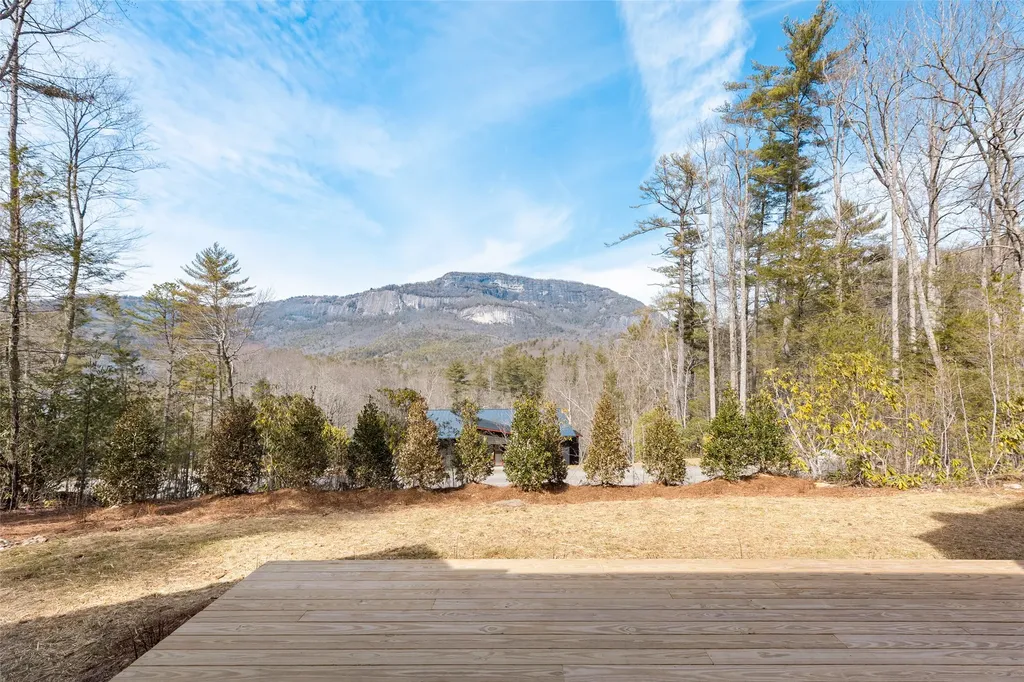 95 Sanctuary View Trail Highlands NC 28741