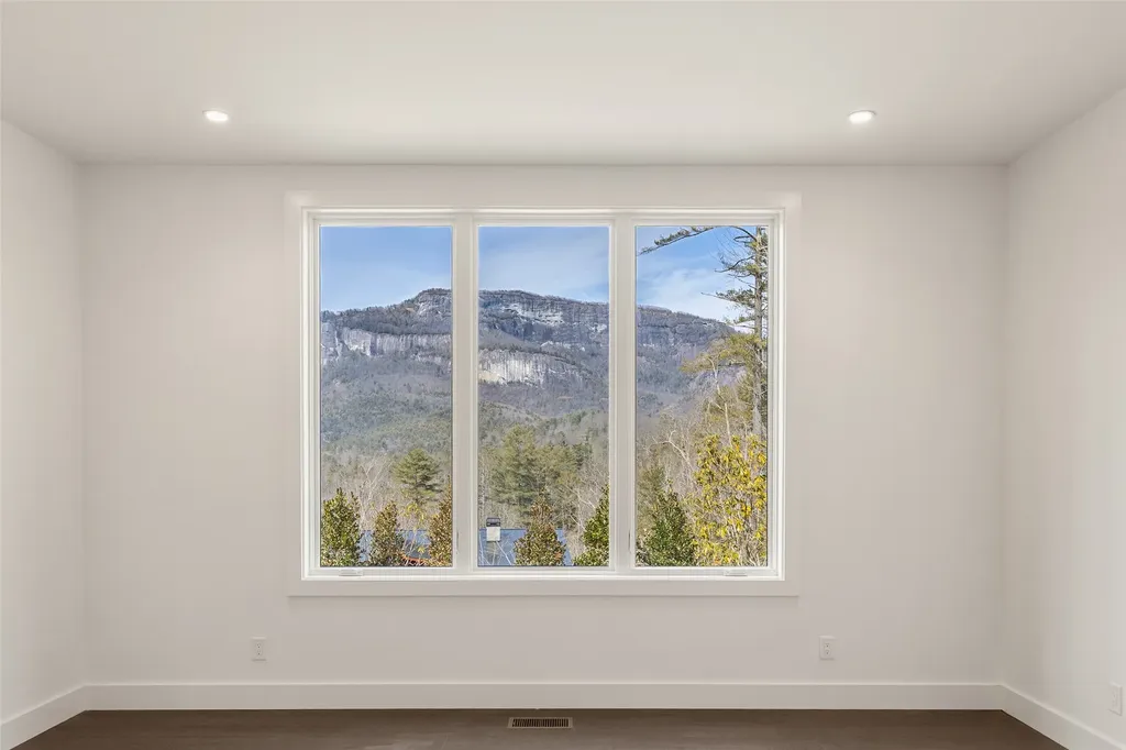 95 Sanctuary View Trail Highlands NC 28741