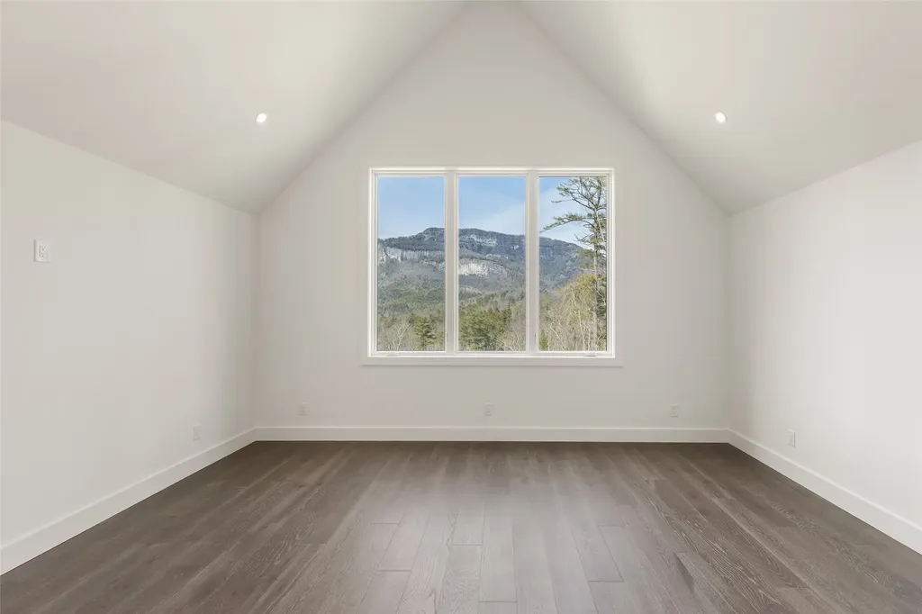 95 Sanctuary View Trail Highlands NC 28741