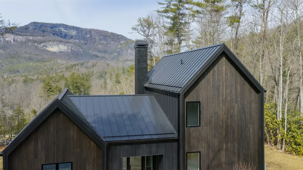 95 Sanctuary View Trail Highlands NC 28741