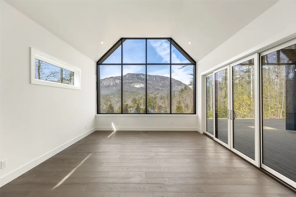 95 Sanctuary View Trail Highlands NC 28741