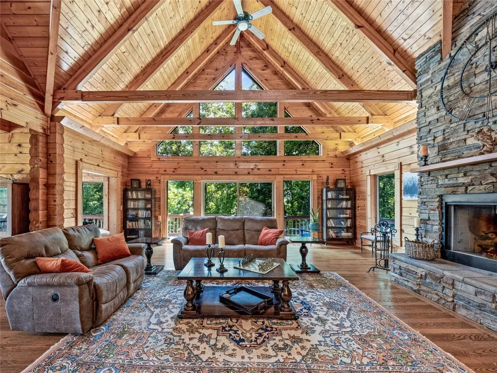 220 Circle Pines Drive Rosman NC 28772