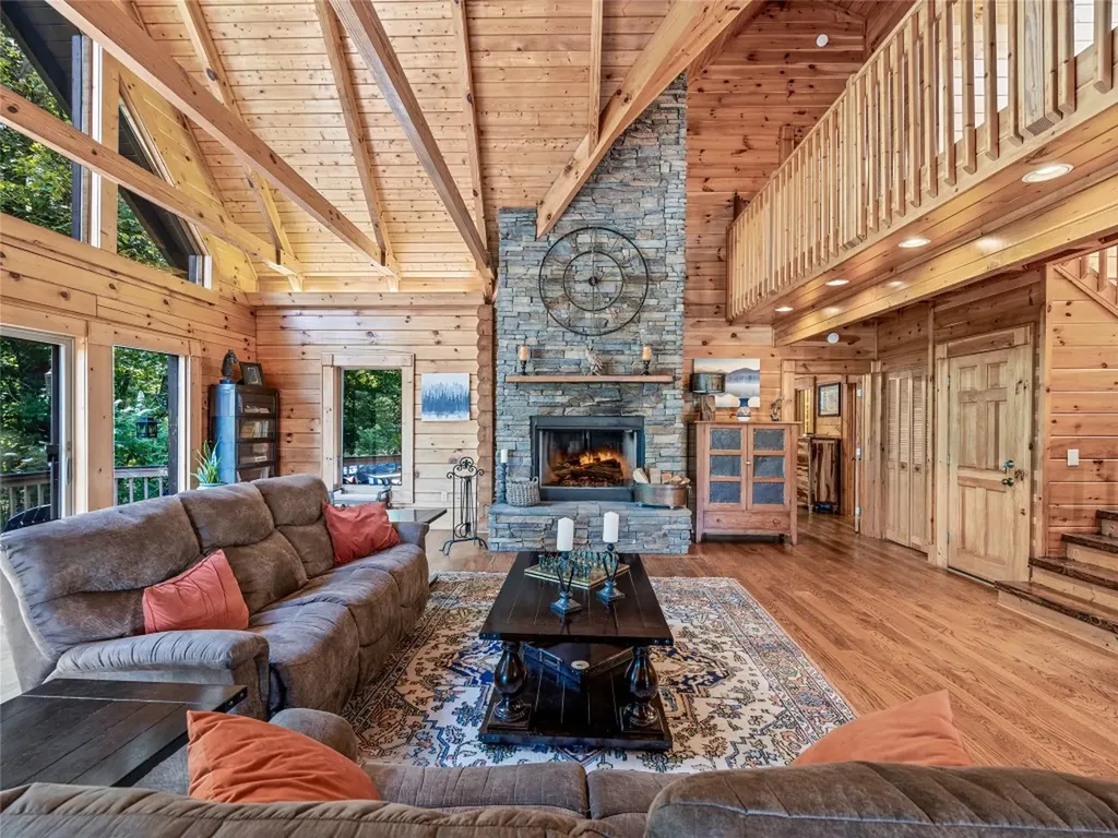 220 Circle Pines Drive Rosman NC 28772