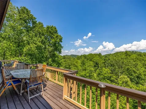 220 Circle Pines Drive Rosman NC 28772