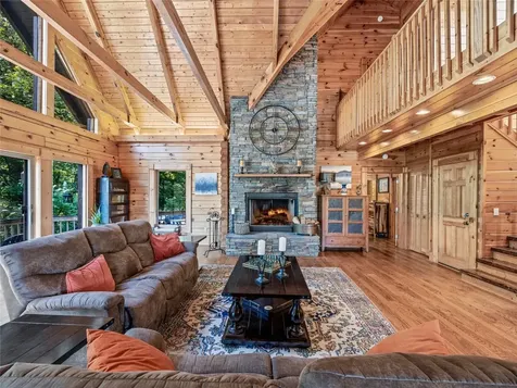 220 Circle Pines Drive Rosman NC 28772