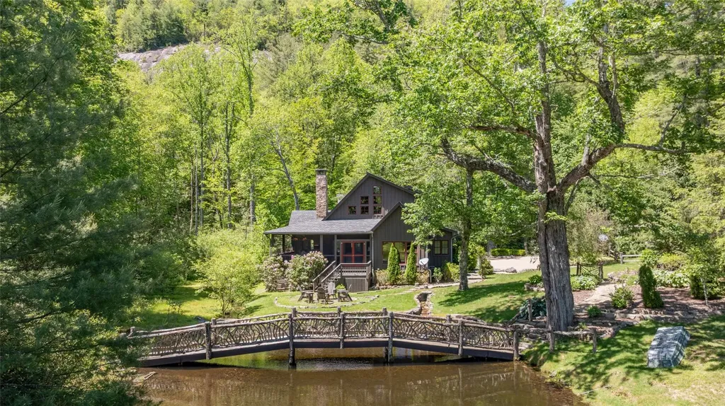 58 Little Pond Lane Cashiers NC 28717