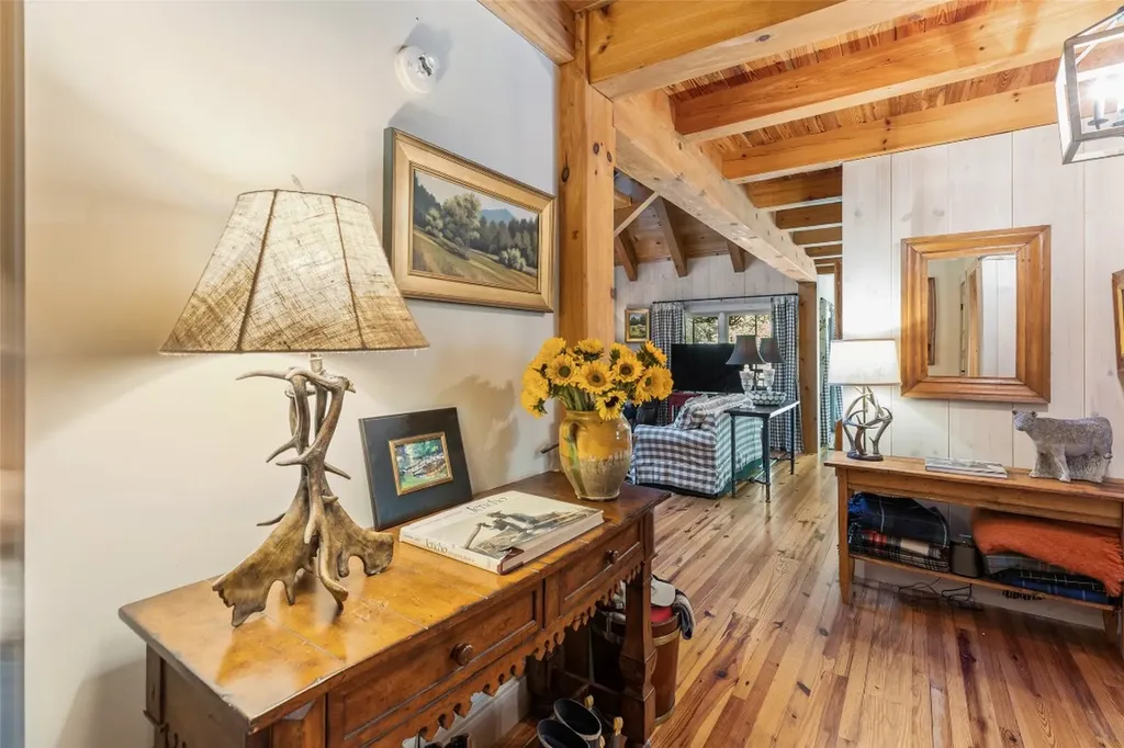 58 Little Pond Lane Cashiers NC 28717