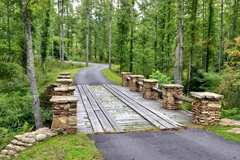 21r Pilot Knob Road Glenville NC 28736