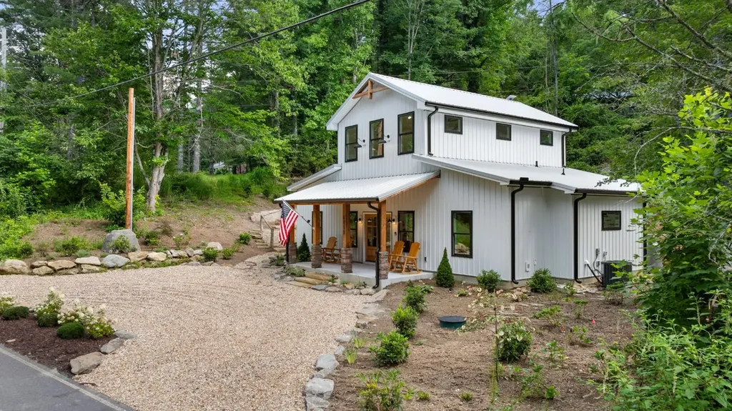 4800 Horse Cove Road Highlands NC 28741