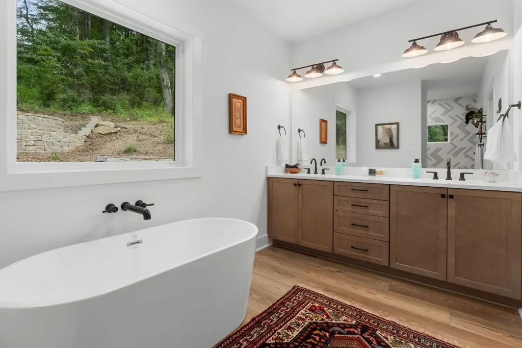 4800 Horse Cove Road Highlands NC 28741