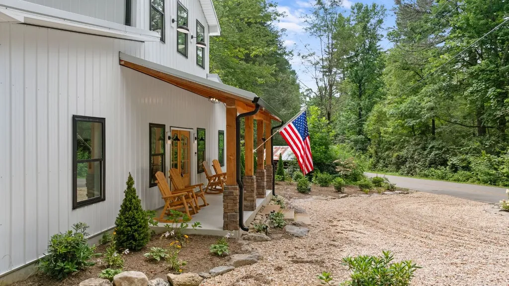 4800 Horse Cove Road Highlands NC 28741