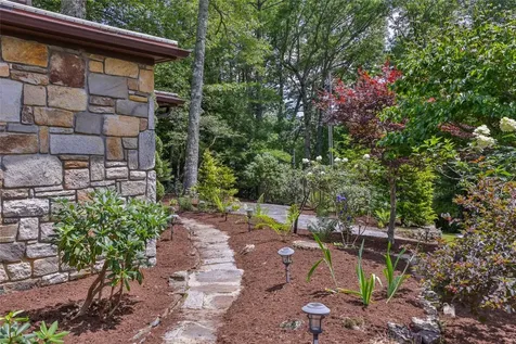 314 Beckonridge Trail Sapphire NC 28774