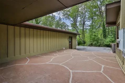 314 Beckonridge Trail Sapphire NC 28774