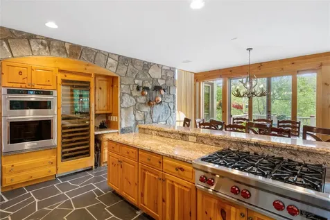 56 The Rapids Sapphire NC 28774