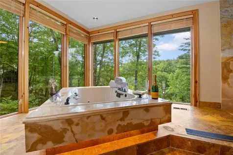 56 The Rapids Sapphire NC 28774