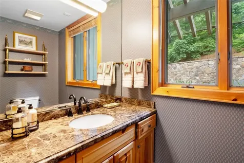 56 The Rapids Sapphire NC 28774