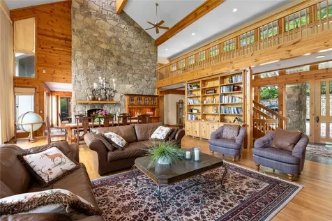 56 The Rapids Sapphire NC 28774