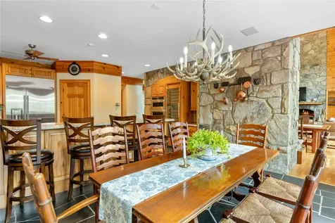 56 The Rapids Sapphire NC 28774