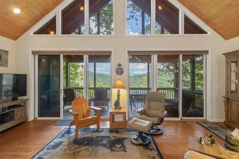 378 Hurrah Ridge Scaly Mountain NC 28775