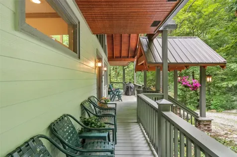 378 Hurrah Ridge Scaly Mountain NC 28775