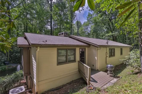 190 Wingina Place Highlands NC 28741