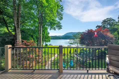 35 Toxaway Landing Drive Lake Toxaway NC 28747