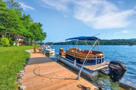 35 Toxaway Landing Drive Lake Toxaway NC 28747