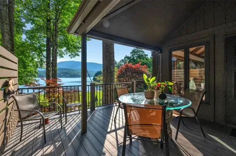 35 Toxaway Landing Drive Lake Toxaway NC 28747