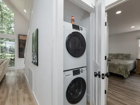 49 Kiwi Lane Sapphire NC 28774