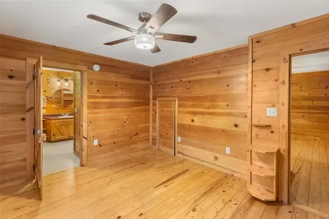 66 Jones Hollow Road 28723 Cullowhee NC 28723