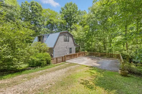 66 Jones Hollow Road 28723 Cullowhee NC 28723