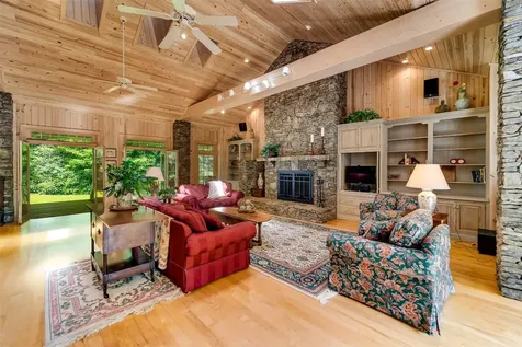 220 Pipers Court Highlands NC 28741