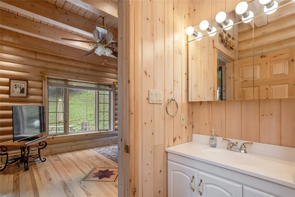 267 Hero Lane Glenville NC 28736