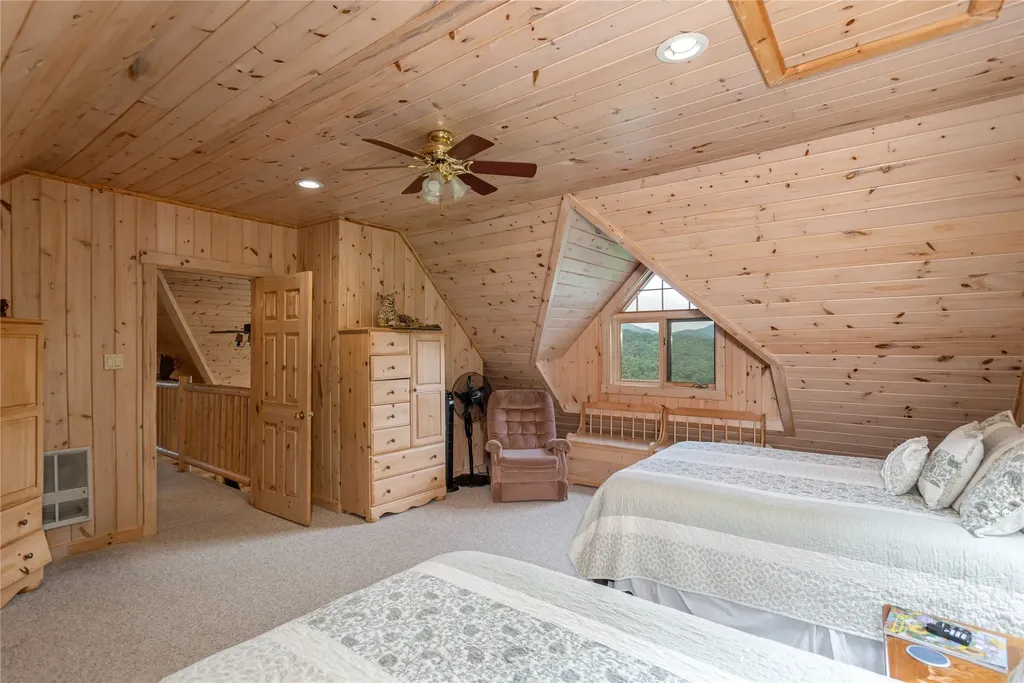 267 Hero Lane Glenville NC 28736