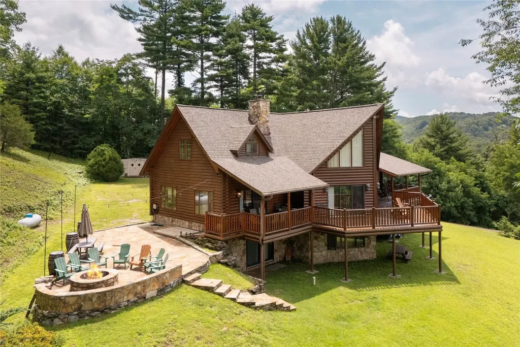 267 Hero Lane Glenville NC 28736