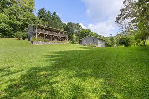 50 Pearl Drive Highlands NC 28741