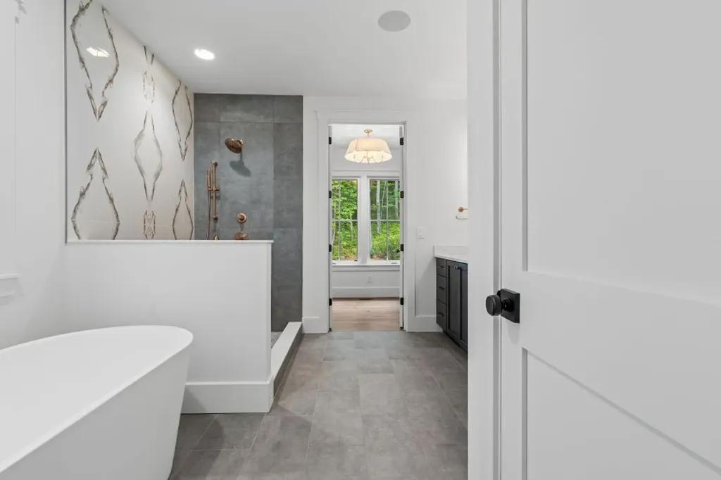 1310 New Settlers Way Glenville NC 28736