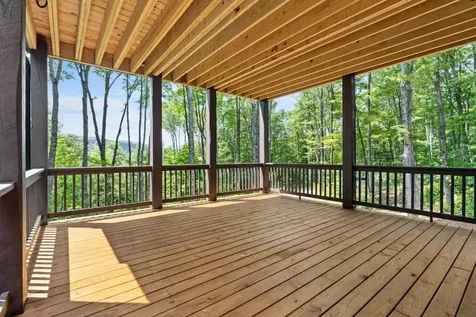 1310 New Settlers Way Glenville NC 28736