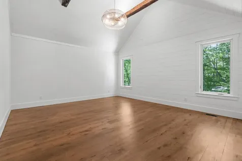 1310 New Settlers Way Glenville NC 28736