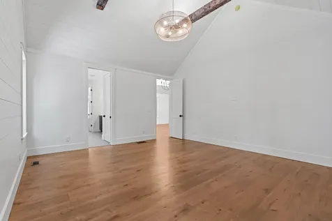 1310 New Settlers Way Glenville NC 28736