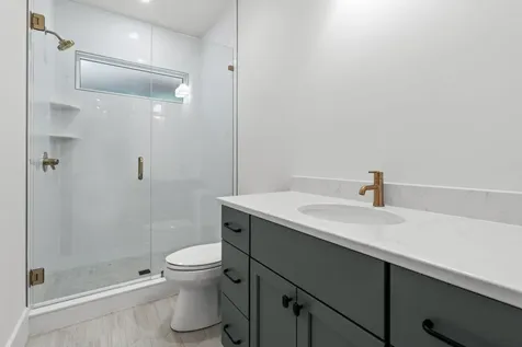 1310 New Settlers Way Glenville NC 28736