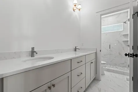 1310 New Settlers Way Glenville NC 28736