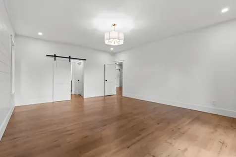 1310 New Settlers Way Glenville NC 28736