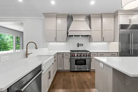 1310 New Settlers Way Glenville NC 28736