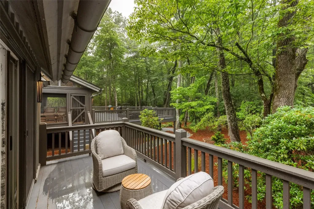 166 Upper Ridge Road Cashiers NC 28717