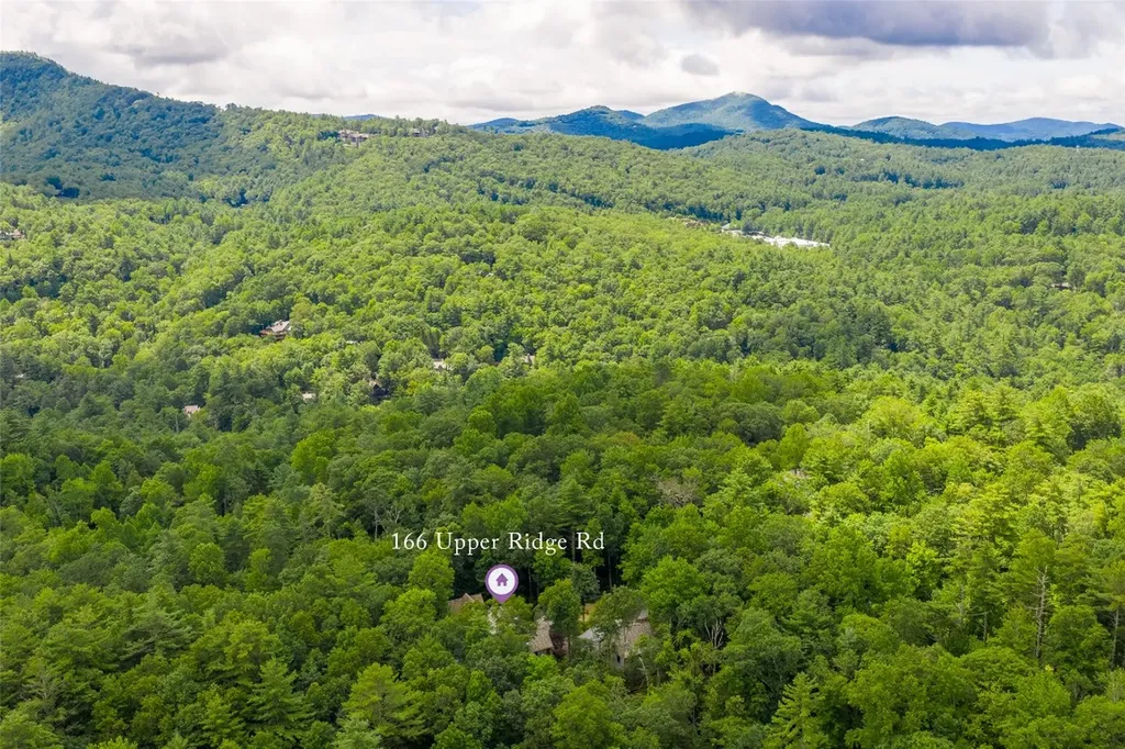 166 Upper Ridge Road Cashiers NC 28717