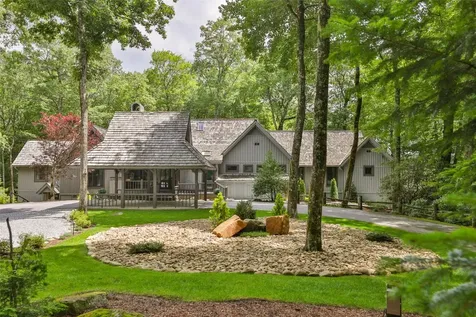 166 Upper Ridge Road Cashiers NC 28717