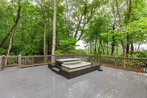 166 Upper Ridge Road Cashiers NC 28717