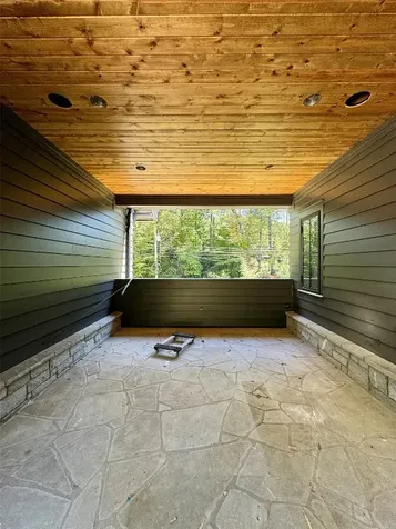 42 High Gate Drive Highlands NC 28741