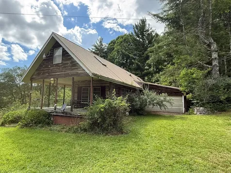 48 Upsy Daisy Lane Cullowhee NC 28723